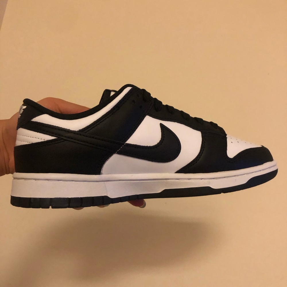 *SOLD* BRAND NEW W/Box Dunk Lows Panda